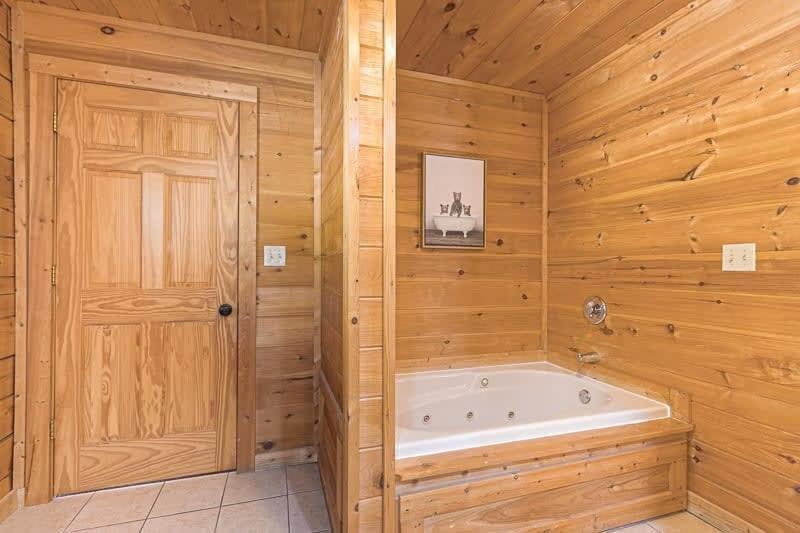 Movie Theater Hot Tub View Mountain Escape Vila Gatlinburg Exterior foto