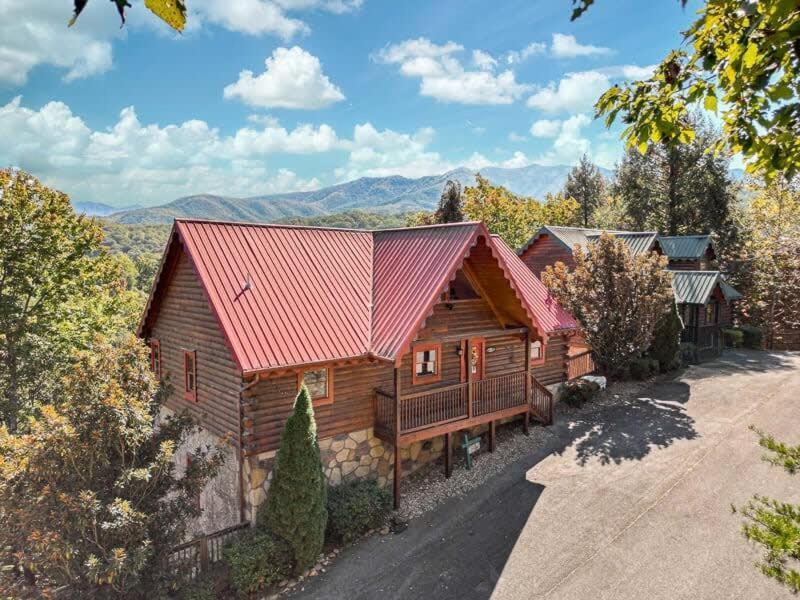Movie Theater Hot Tub View Mountain Escape Vila Gatlinburg Exterior foto